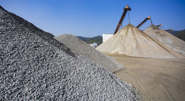 建一个砂石厂投资有哪些？唐山金年会为您解答